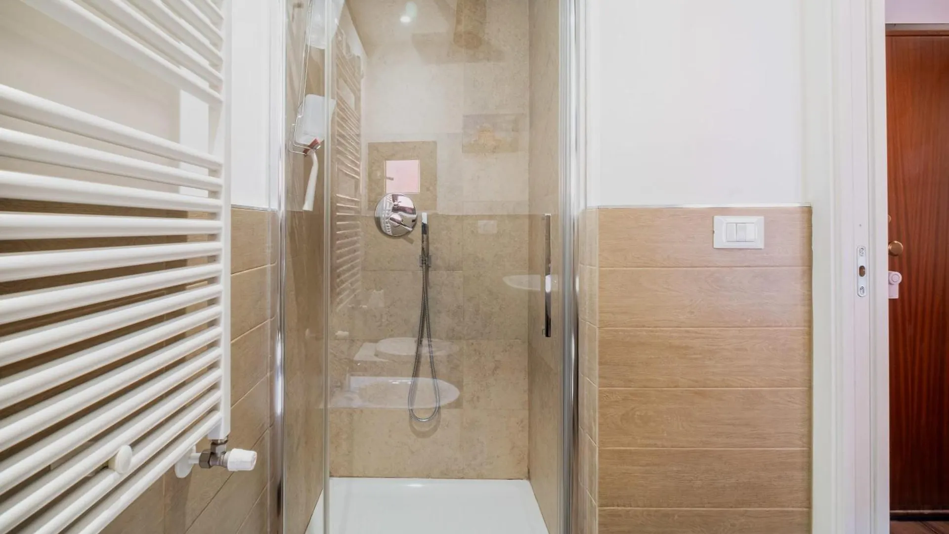 Apartment Homeby, Belvedere Suite Bologna